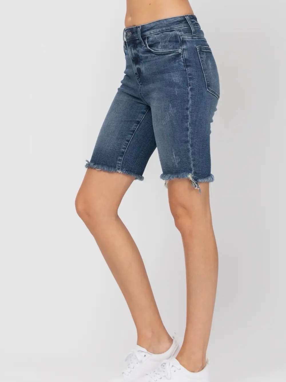 Judy Blue High Rise Cut Off Bermuda Shorts XL Dark Wash NWT - Picture 2 of 6